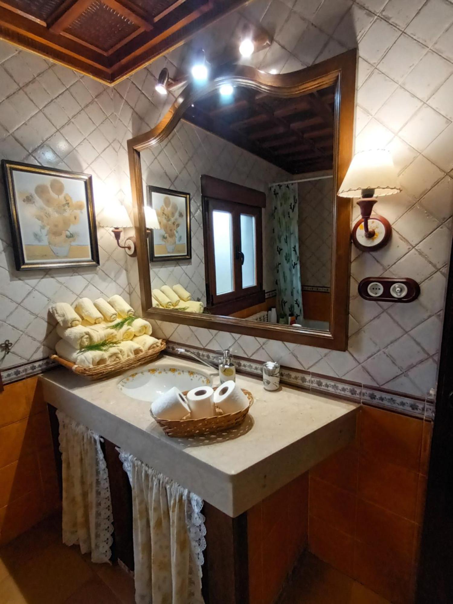 La Artesonada Casa Con Finca Puebla de Sanabria Exterior foto